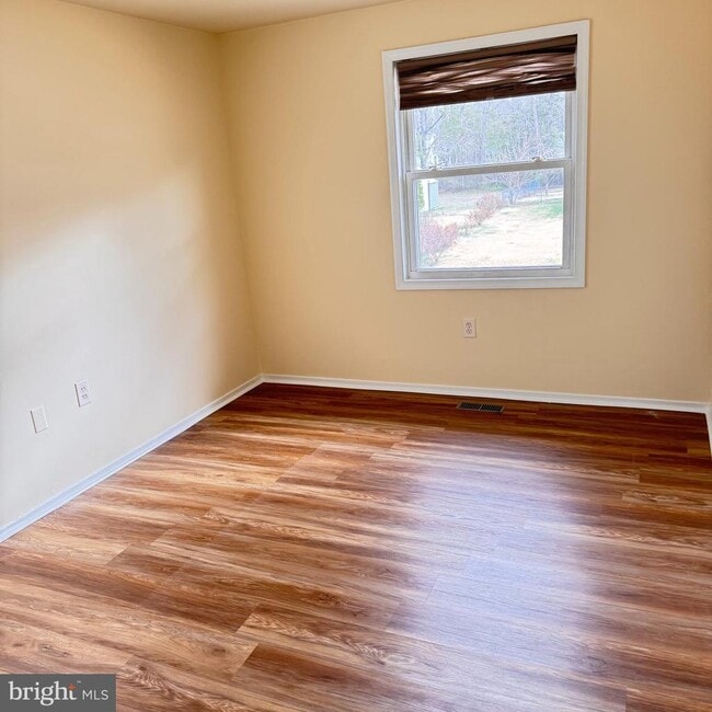 Photo - 820 Barkley Dr