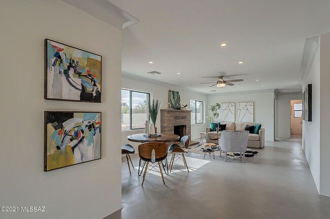 Photo - 2225 E Fort Lowell Rd