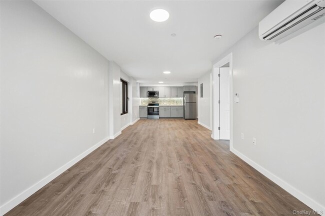 Photo - 43-34 53rd St Unidad 7C