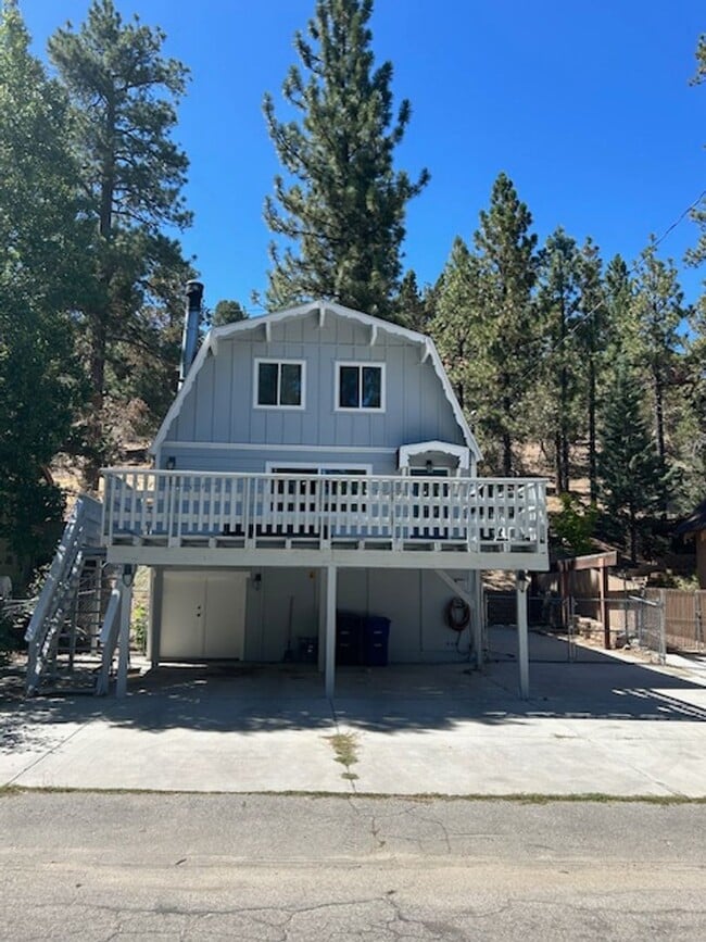 Building Photo - 612 Booth Way Rental