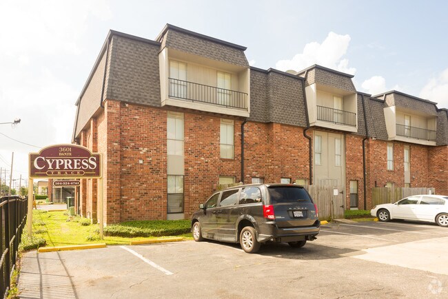 Photo - Cypress Trace Apartment