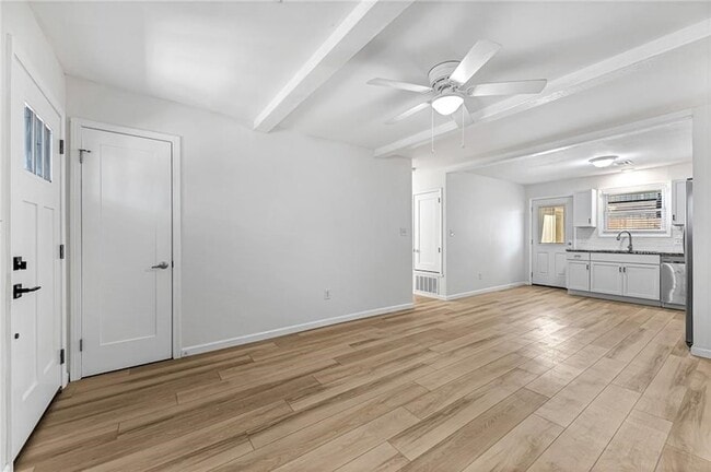 Photo - 14791 Dutchmans Dr