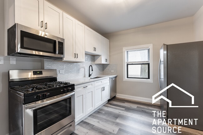 Building Photo - 2658 W Huron St Unit CH