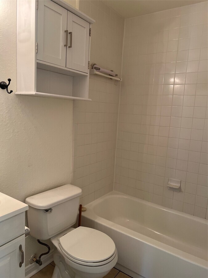 Photo - 827 Algoa-Friendswood Rd Unidad 4
