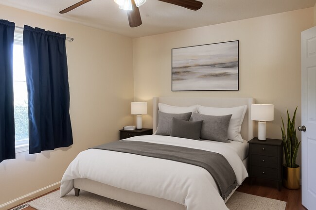 Photo - 1357 N 17th St