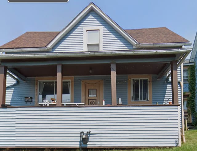 Photo - 809 Louise Ave