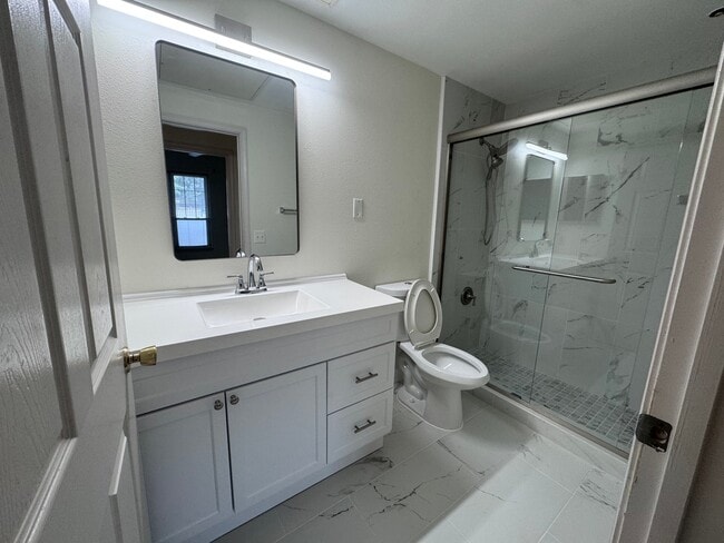 Photo - 1601 Spring Gate Dr. Unit 1101