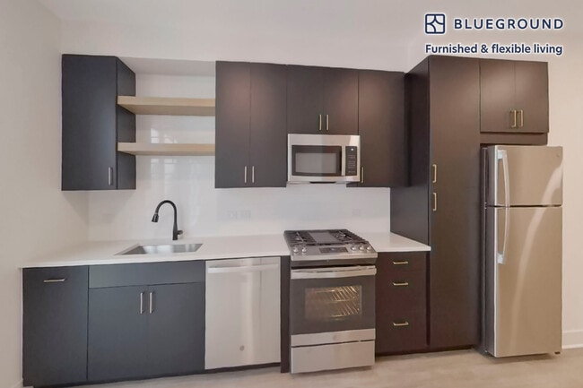 Photo - 1580 E 39th Ave Unidad FL1-ID1667A