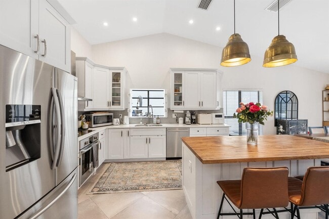 Photo - 21567 Villa Nova Dr