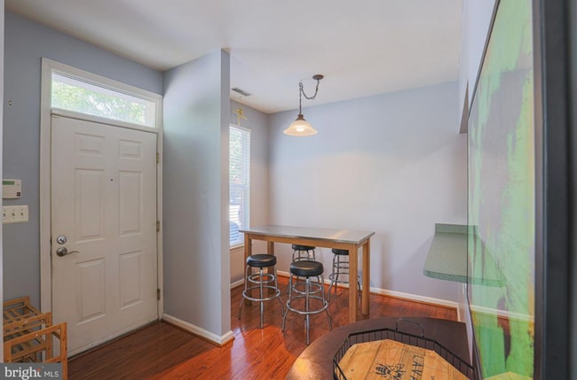 Photo - 111 N Bethel St