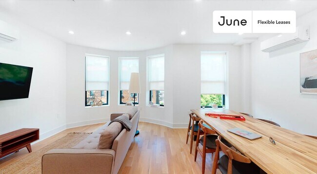 Cozy Private ROOM in Crown Heights