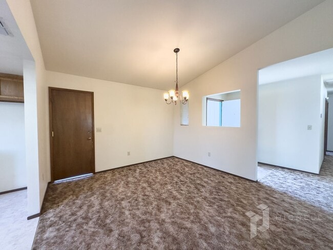 Photo - Spacious Home on the West Side of Redding ...