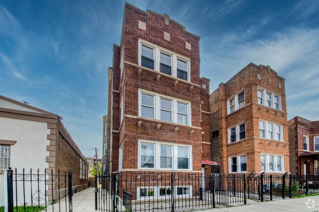 Building Photo - 1043 N Christiana Ave Unit B Rental