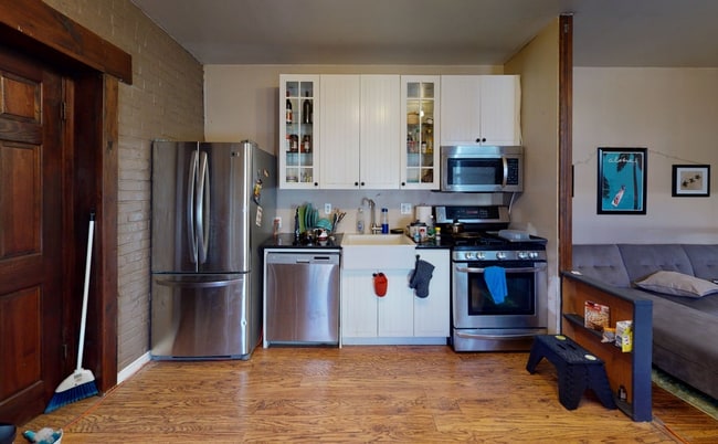 Photo - 47 Park Vale Ave Unidad 6