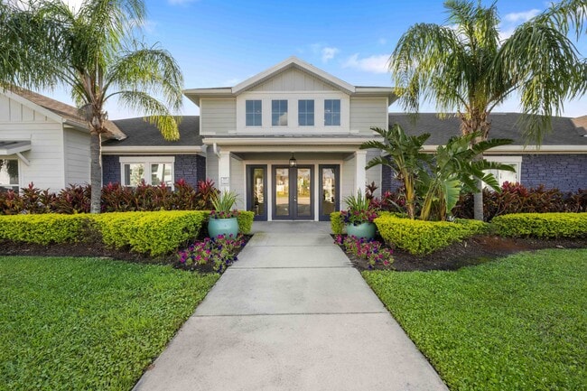 Photo - Skye at Hunter's Creek