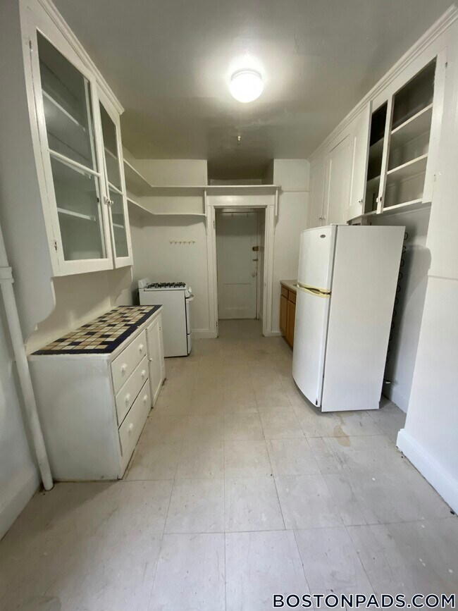 Photo - 1638 Commonwealth Ave Unidad 17