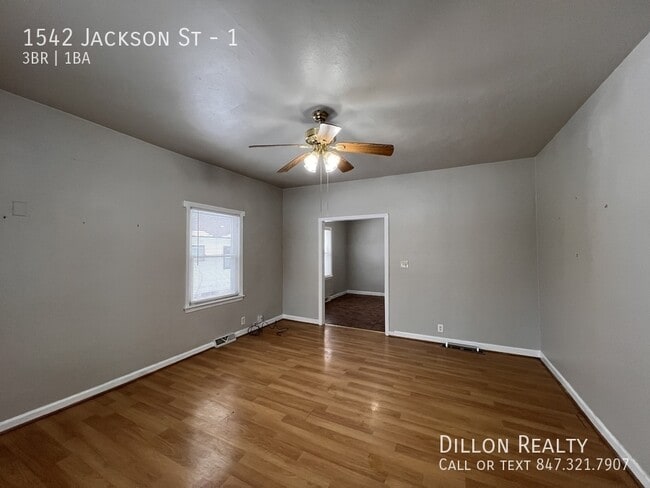 Photo - 1542 Jackson St Unidad 1