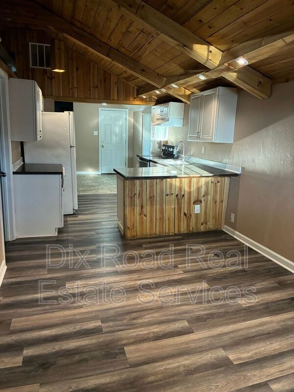 Photo - 2121 Culver Ave