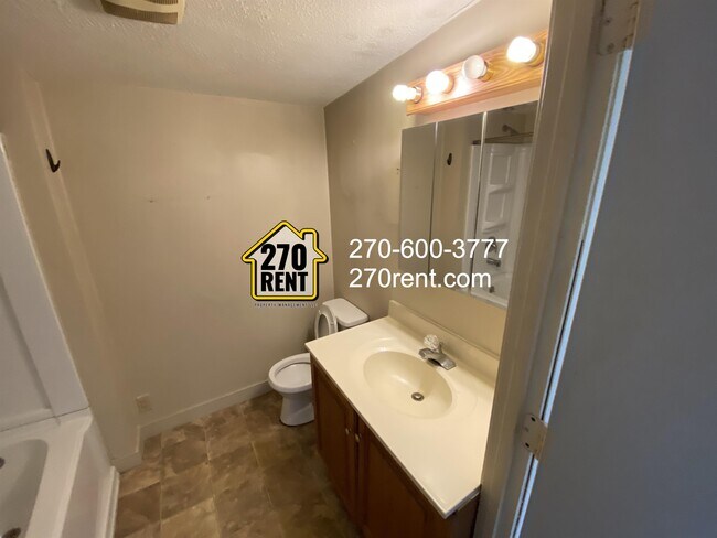 Photo - 138 Broadway Street, Apt C Unit 138-C-2