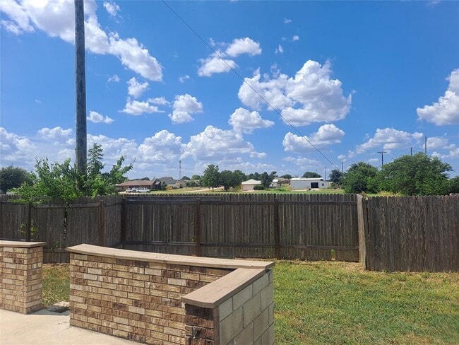 Photo - 225 Rainey Dr