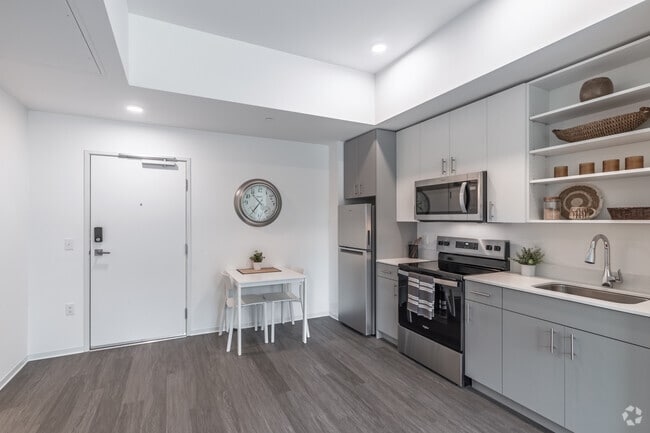 1BR, 1BA - 429SF - Kitchen - Koz on Bickford