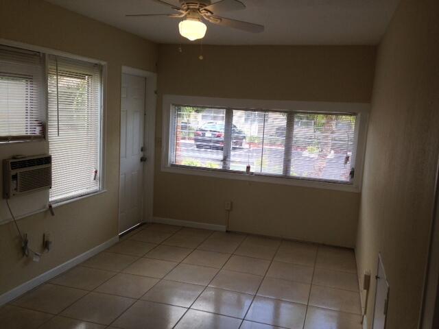 Photo - 2233 Madison St Unit 4