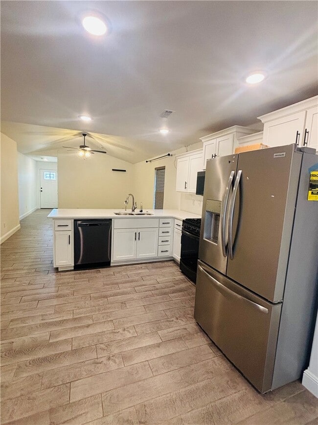 Photo - 2131 Wildflower Dr