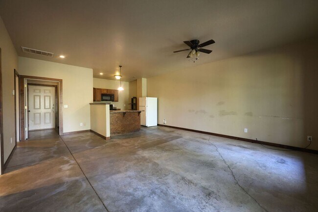 Photo - 18561 South Street Unit 18561 South Street - Apartment (B)