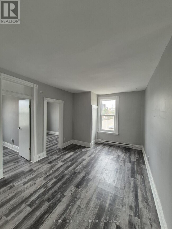 Photo - 259 Clarence St