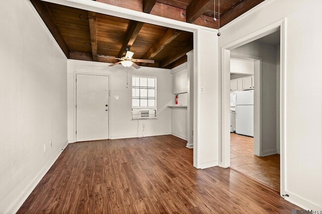 Photo - 2963 Greenwood Dr