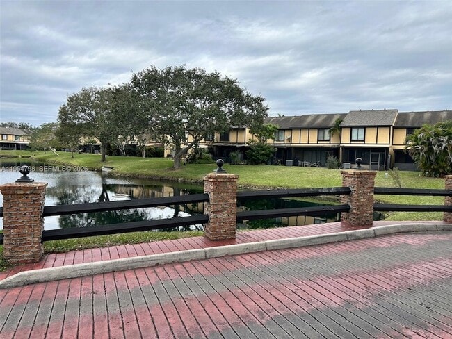 Photo - 9225 NW 49th Pl