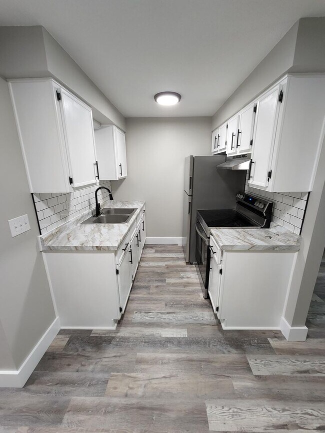 Photo - One bedroom available soon! Unit 1716 Franklin Ave Apt A