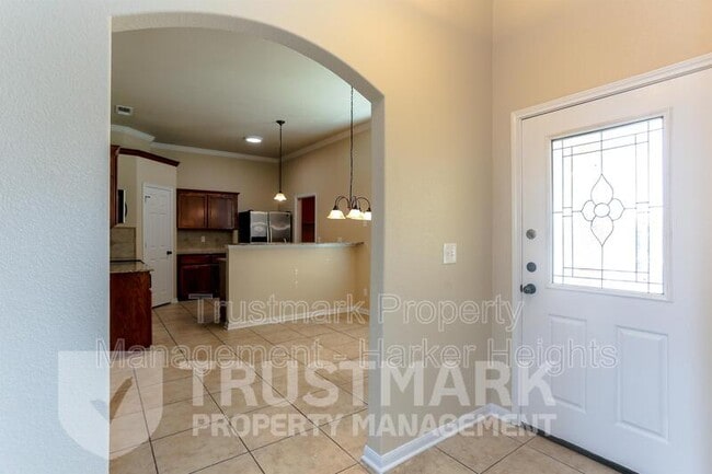 Photo - 401 W Libra Dr