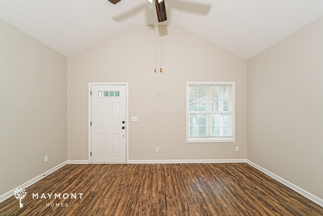 Photo - 595 Kincaid Cove Ln