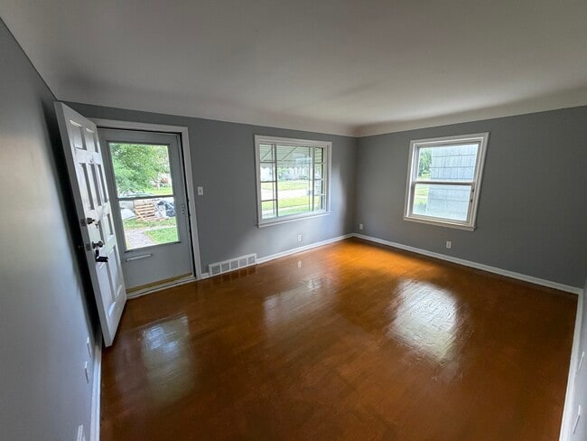Photo - 1521 Berrywood Ln
