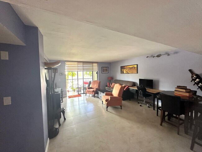 Photo - 8540 SW 133rd Avenue Rd Unit 201