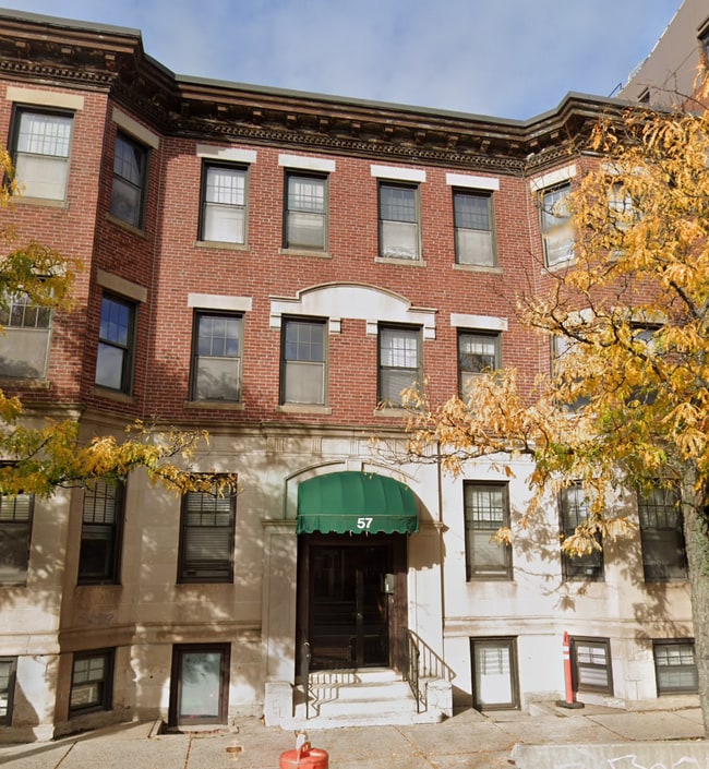 Photo - 57 Brighton Ave Unidad 2