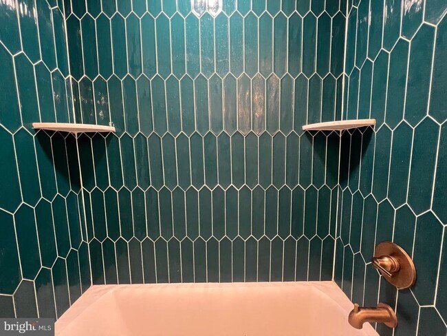 Photo - 3228 W Diamond St