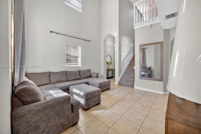 Photo - 379 NE 25th Terrace