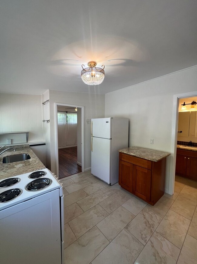 Photo - Recently renovated 1 bedroom, 1 bath, 1 parking in Palolo!