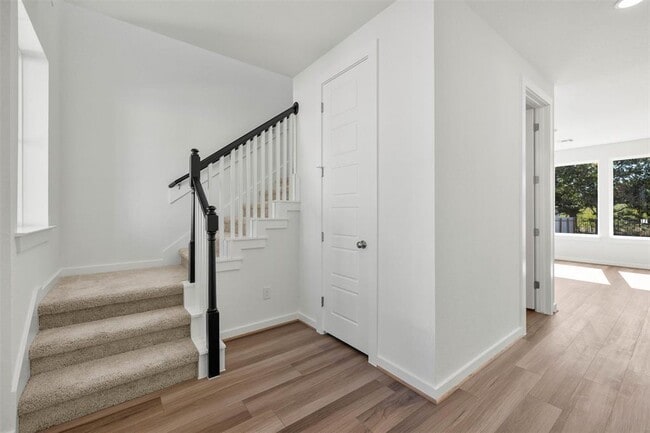 Photo - 176 Alicante Ln