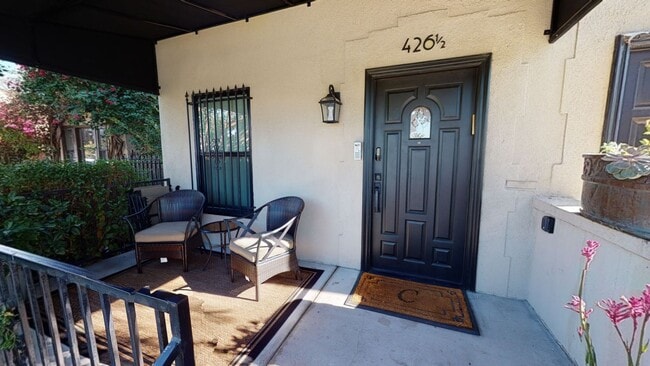 Photo - ALT - Alta Vista Apartments