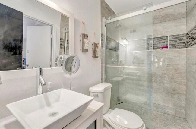 Photo - 3727 Byrd St