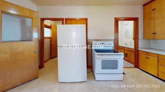 Photo - 445 Main St Unit A