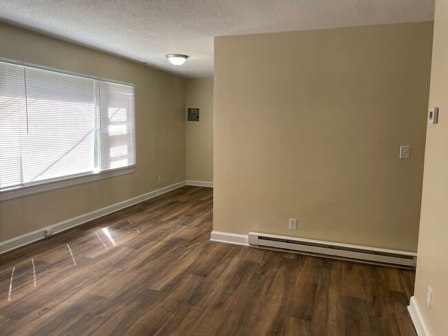 Photo - 2 bed, 1 bath located in High Point!