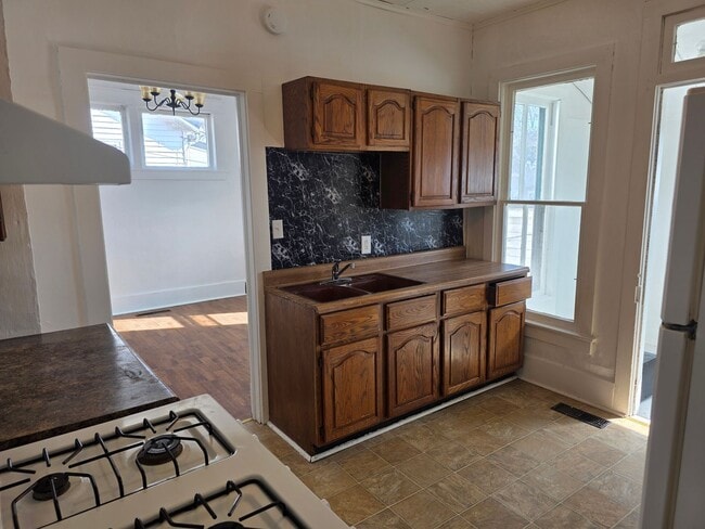 Photo - 204/206/208 N Fort Wayne St Unit 208 N Fort Wayne St