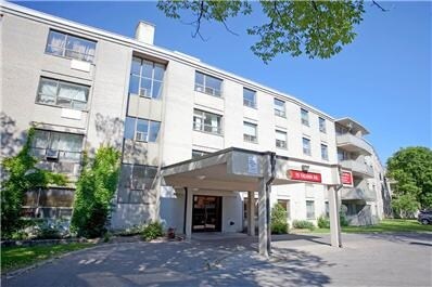 Photo - Sheppard Manor Apartments