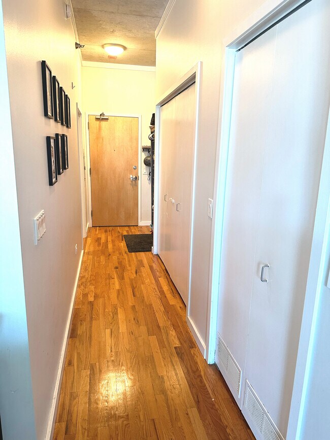 Photo - 1620 S Michigan Ave Unit #702