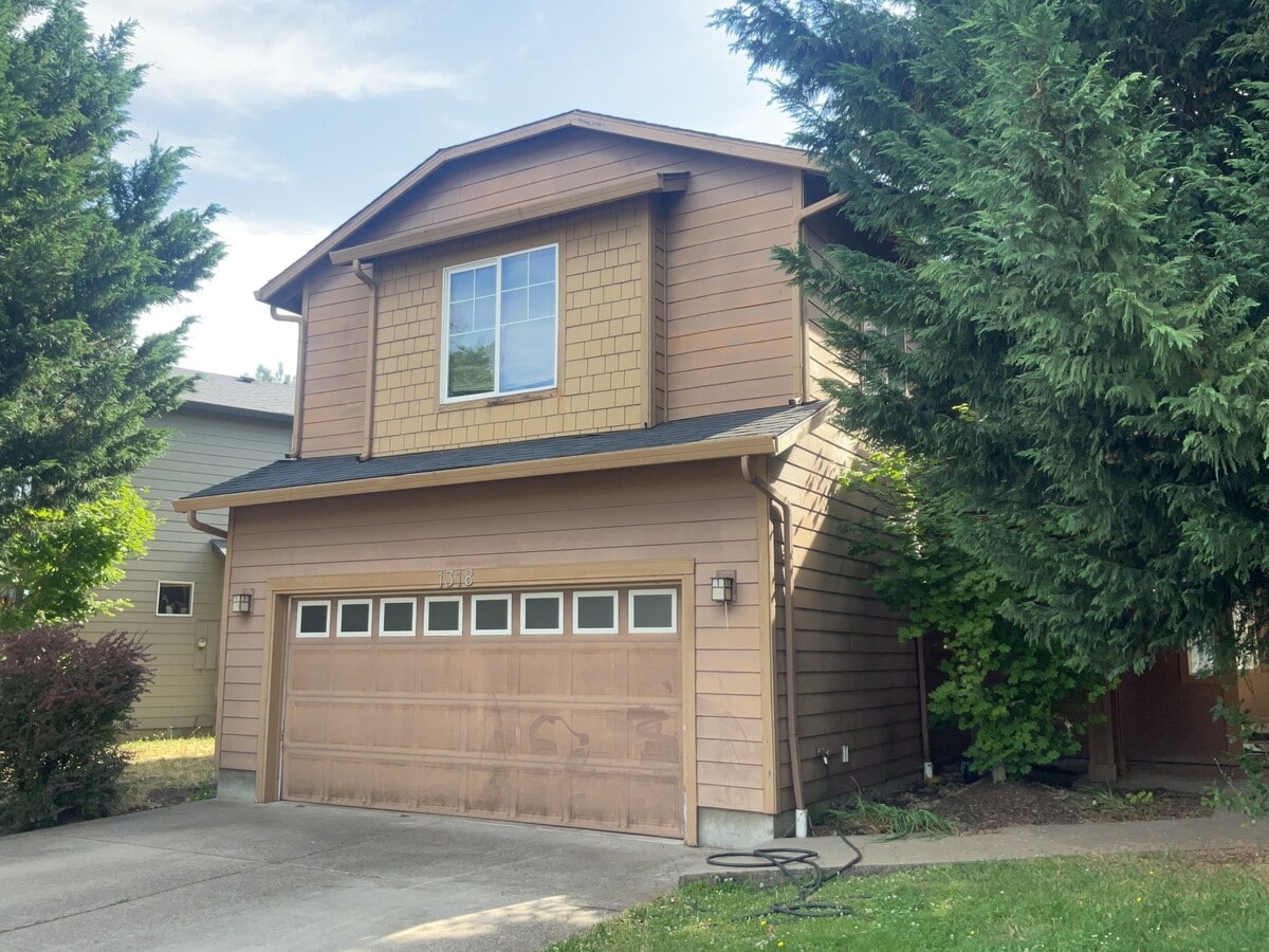 Photo - 1318 Alpine Lakes St SE