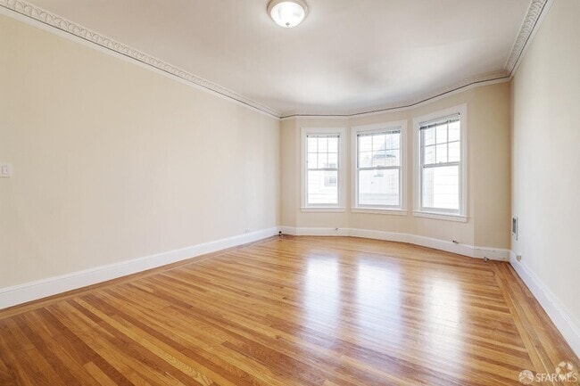 Building Photo - 3420 Pierce St Rental